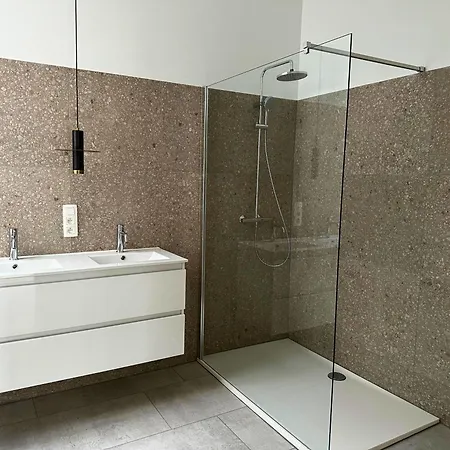 Smartflats - Oudaan Apartment *